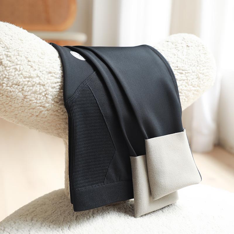 Pregnancy Leggings Fleece New Maternity Pants Belly Pants Skinny Park Pu Maternity Leggings Nine-point Pants