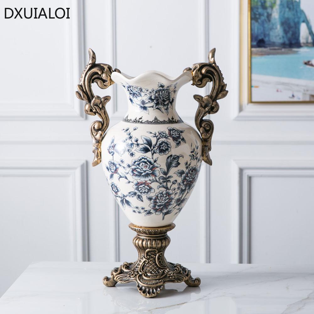 Ваза Керамическая ваза в европейском стиле с двумя ушками Аксессуары для украшения дома Ретро-украшения для рабочего стола Изделия из керамики