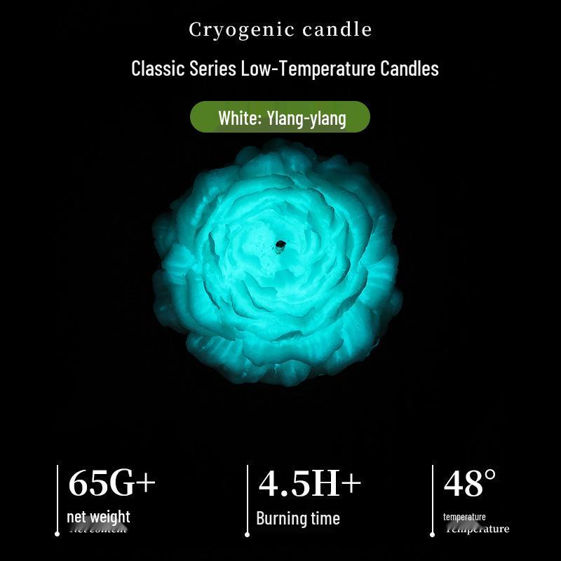 Светящаяся в темноте ароматическая свеча из соевого воска - Роза и Пион