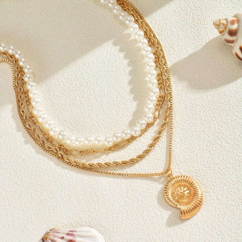 Imitation Pearl Conch Necklace Jewelry Light Luxury Pendant Multi-layer Stacking Design Sense Holiday Collarbone Chain Women