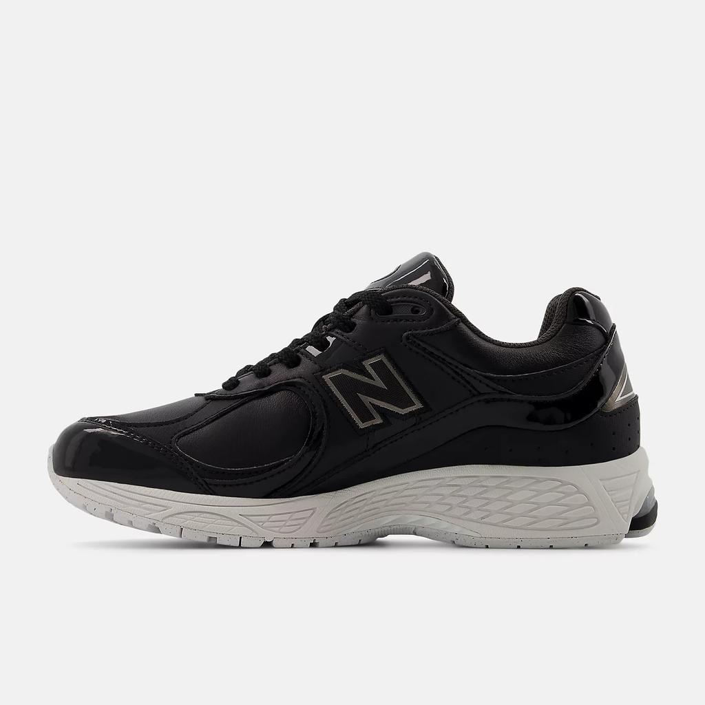 U2002RD New Balance 2002 Leather Pack Черный (Мужской)