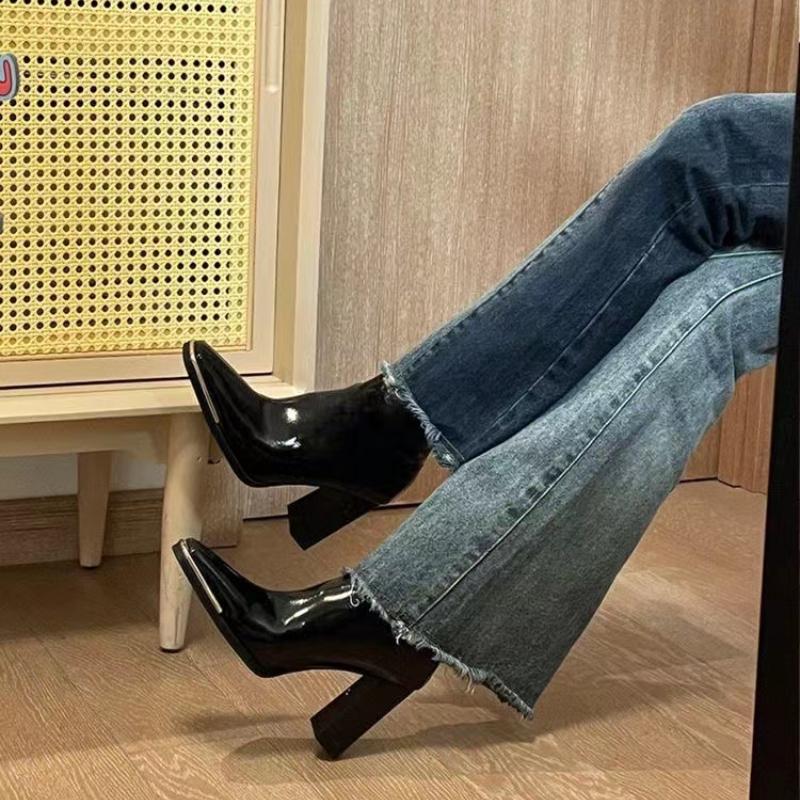 Новые зимние высококачественные женские туфли, модные однотонные, с острым носком, на толстом каблуке, на молнии, женские короткие сапоги на высоком каблуке