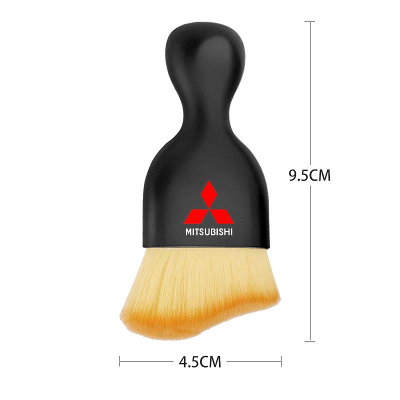 Car Interior Cleaning Tool Dashboard Air Outlet Soft Brush For Mitsubishi Pajero Outlander XL Montero Lancer Triton l200 Galant