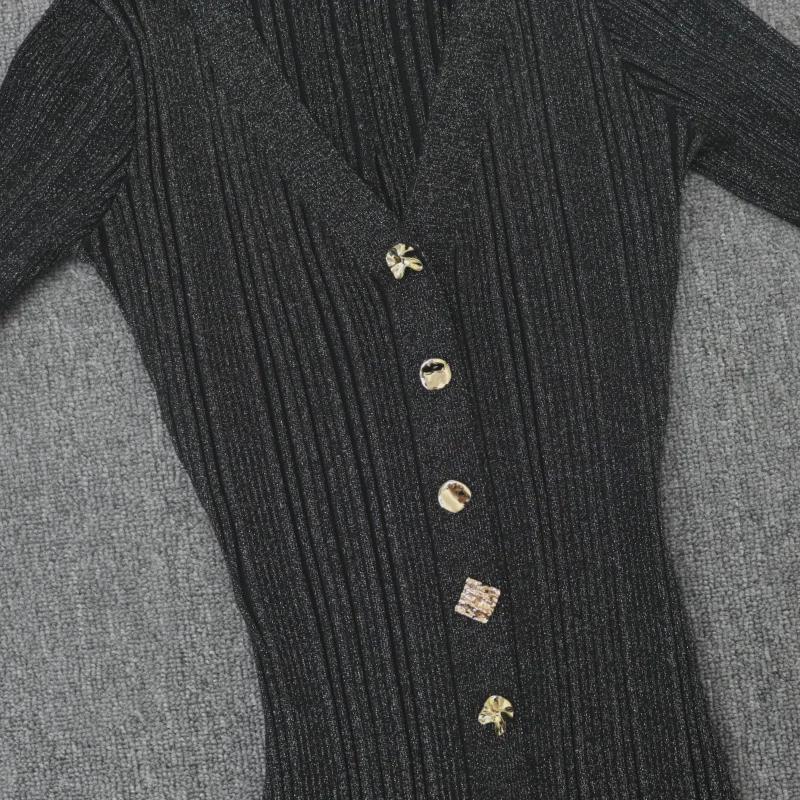 Женская юбка французского кроя длиной до талии, с золотыми пуговицами, V-образным вырезом, облегающего кроя - коллекция осень/зима 2025 г.