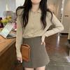 Женский трикотажный свитер с воротником поло, однотонный, элегантный кардиган на пуговицах, весенний топ с длинным рукавом для базового слоя