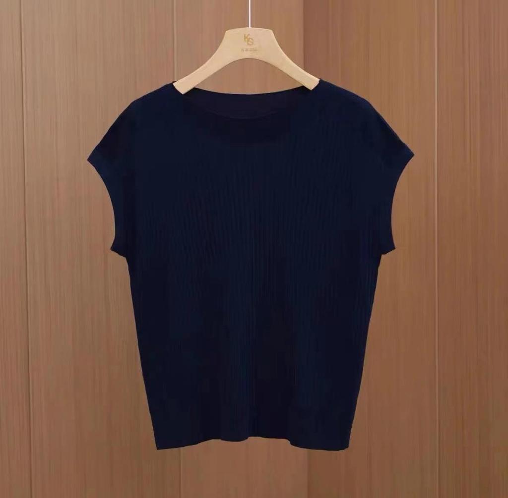 Women's Summer One-Shoulder Ice Silk Knitted Short-Sleeve Top with Vertical Stripes and Stand-Up Collar