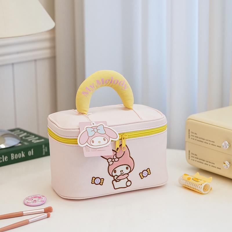 Сумка-портфель Sanrio 3D с мультяшным рисунком: Дорожная косметичка большой вместимости
