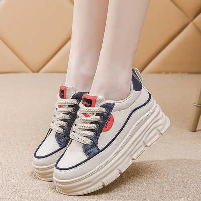 Женская обувь – Кроссовки