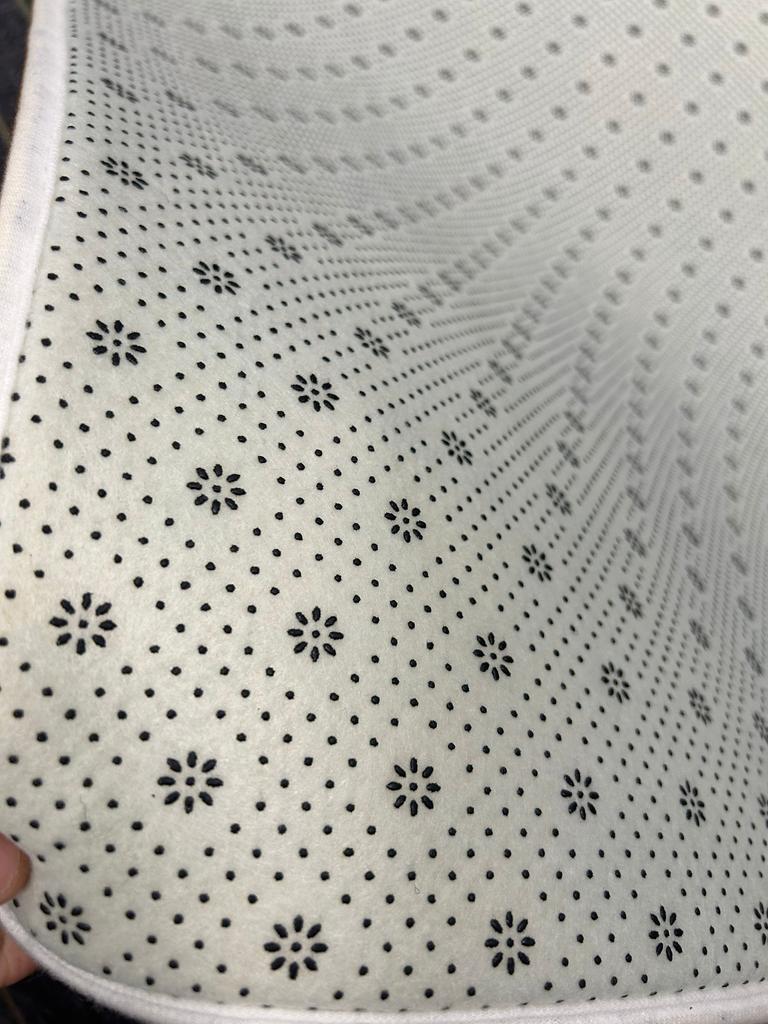 1pc Green Rug Fresh Style Black Cat 3D Printed Non-slip Rug Entrance Mat Home Living Room Bedroom Ornament for Birthday Gift