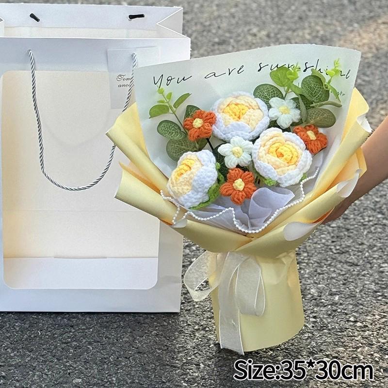 Mother'S Day Crochet Bouquet Finished Hand-Woven Artificial Flower Graduation Season Girl Friends Birthday Bouquet With Gift Bag
