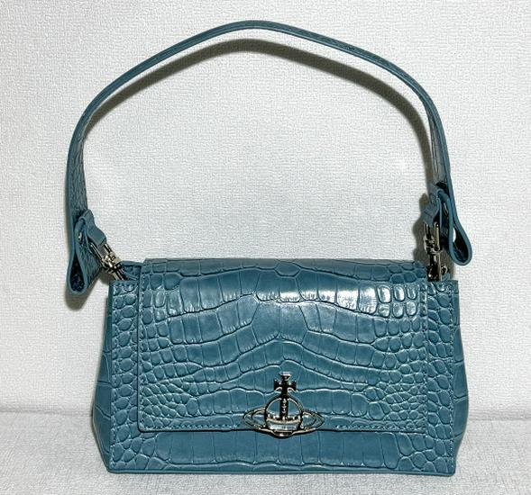 Сумка-багет Empress Dowager Blue Medium - Сумка-пельмень Mist Saturn с цепочкой-ведром Vivian