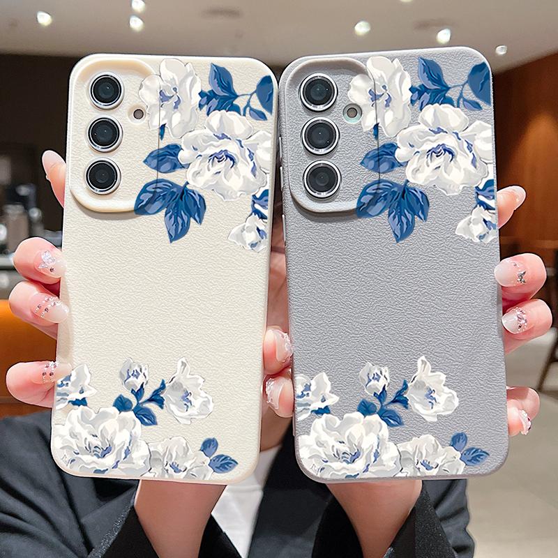 Белый Чехол с Гарденией для Samsung S26 S25 S24 Ultra S23 S22 S21 FE A15 A16 A17 A26 A35 A36 A37 A54 A55 A56 A57 5G Силиконовый Чехол с Текстурой Кожи