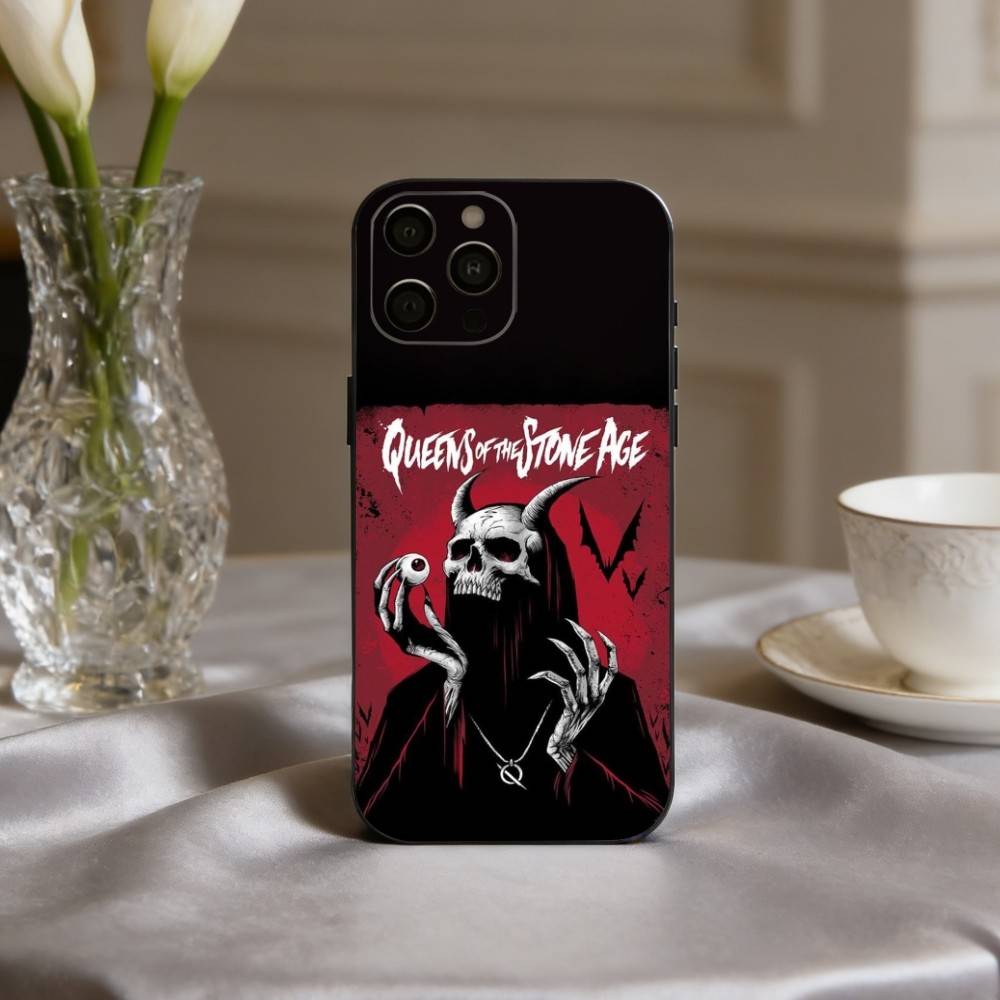 Rock Q-Королевы Каменного Века S Чехол для Телефона Силиконовый Мягкий Для IPhone 17pro 16 15 14 13 12 11 X XR Plus Pro Max Plus