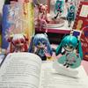 Аниме Новая Фигурка Хацунэ Мику Мини Фигурки Украшения Kawai Розовый Зеленый Домашний Настольный Декор Взрослая Игрушка детский Подарок на День Рождения