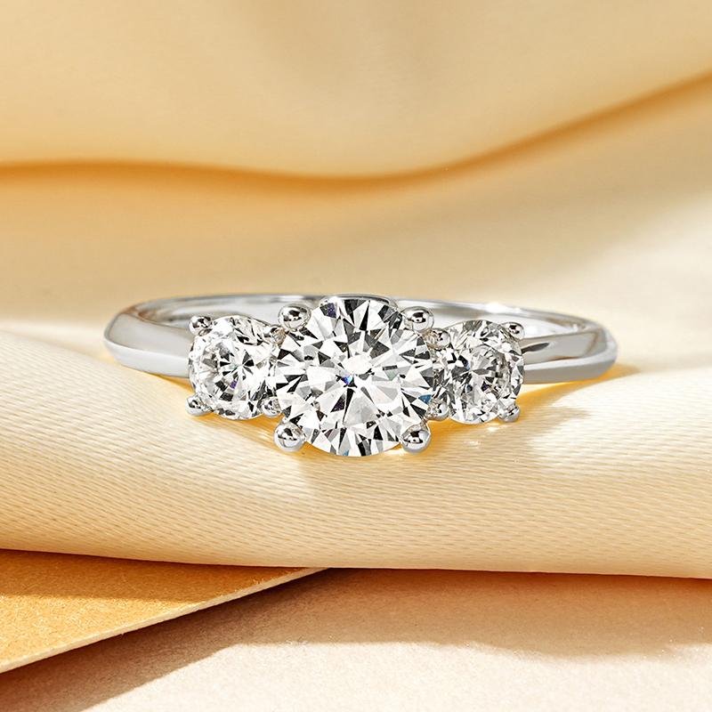 Rrjzz 14k Gold Plated Three Stone Engagement Ring Round Cut CZ Simulated Diamond Rings for Women Anniversary Fine Jewelry Gifts