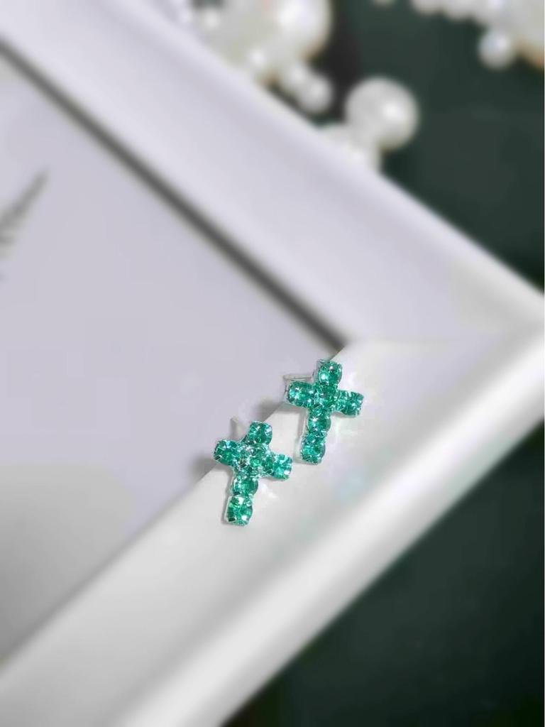 Полностью медные серьги-пусеты в виде креста со стразами для женщин