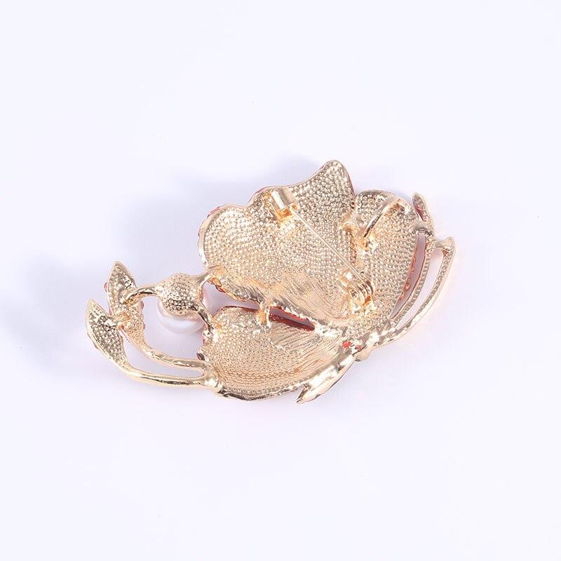 Blucome Retro Beautiful Rhinestone Butterfly Brooches for Women Elegant Insect Pin Enamel Jewelry Coat Accessories High Qaulity