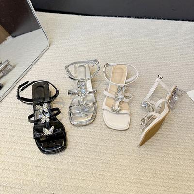 Модные женские сандалии 2025 Новая летняя обувь Модные повседневные сандалии-квартиры Женские сандалии Стразы Бабочка Роскошный дизайн Женская обувь