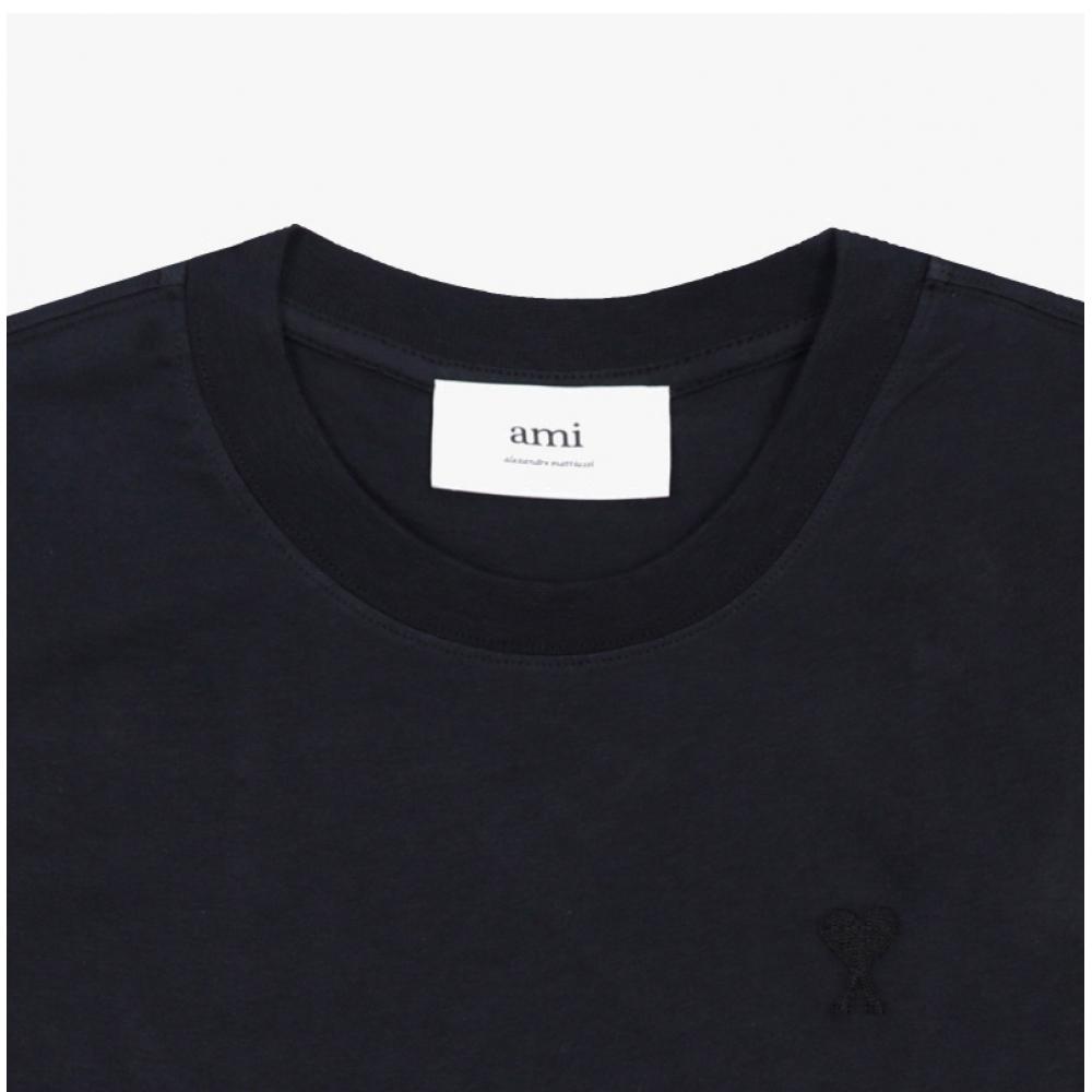 Ami Ami De C Ur Tonal Small HearT Logo T shirT bfuTs003