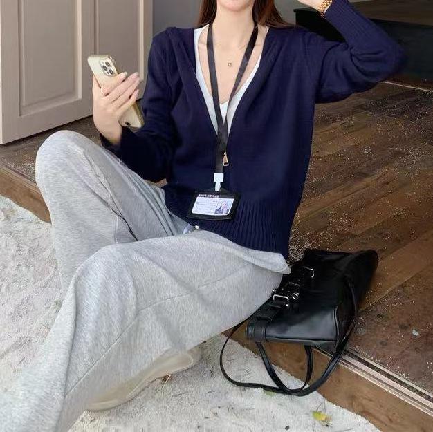 Zhao Lusi Style Navy Blue Zip-Up Knit Cardigan for Women
