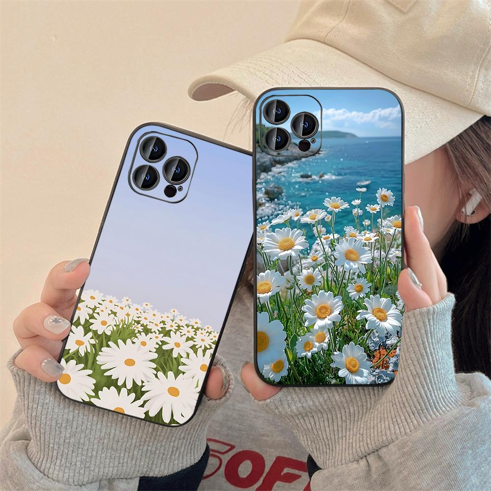 Чехол для телефона с ромашками для iPhone 16,15,14,13,12,11,XS,XR,X,8,7,Pro,Max,Plus,mini Силиконовый Черный Чехол