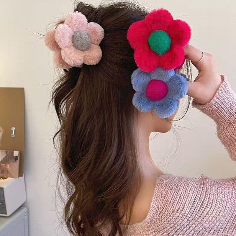 2024 Новый винтажный цветок плюшевый коготь для волос для женщин милые корейские большие заколки для волос в виде акулы заколки-крабы шпильки модные аксессуары для волос