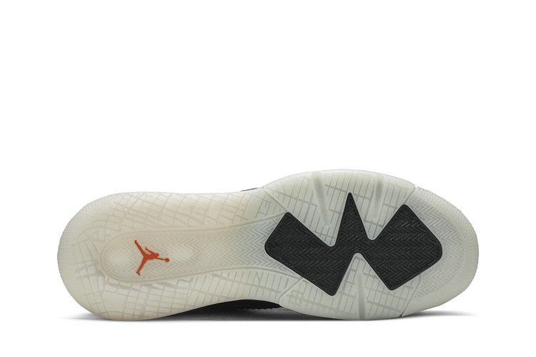 Jordan Mars 270 Shattered Backboard