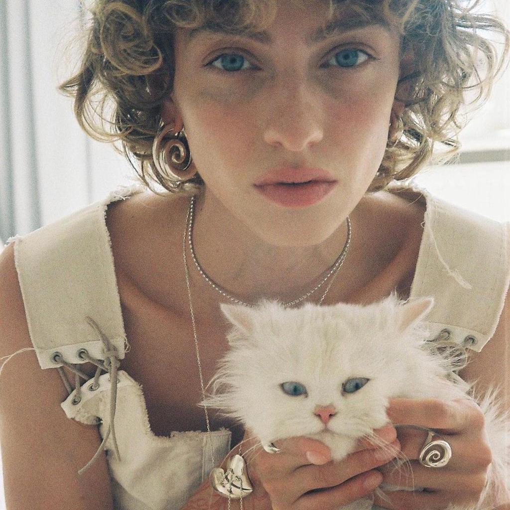 Серьги-спирали из нержавеющей стали с 18-каратным золотым покрытием - Европейская и американская мода, титановые пусеты для женщин