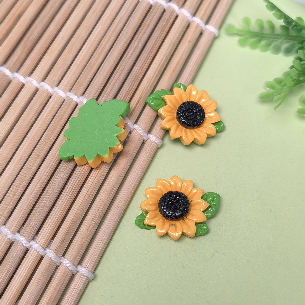 Sunflower Resin Flatback Cabochons Yellow Floral Embellishments for DIY Jewelry Hair Clips Scrapbooking Crafts Decoration