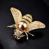 Insect Series Brooch Women Delicate Little Bee Brooches Pin Brooch Jewelry for High-grade Fashion Drip Oil Design Banquet Elegant Temperament Badge