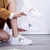 Маленькие белые туфли. Новая весенняя женская обувь. Корейская версия. Универсальная повседневная обувь. Кроссовки на толстой подошве.