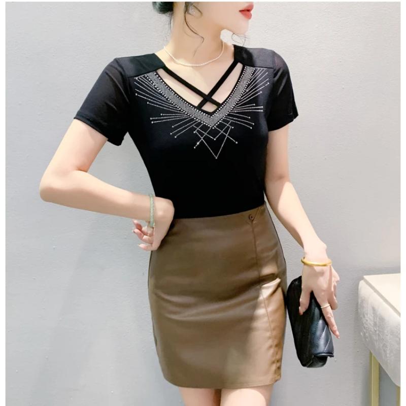 New Summer Short Sleeved V-Neck Women's T-Shirt Fashion Sexy Hollow Out Hot Diamonds Tops High Strecth Mesh Slim Tees