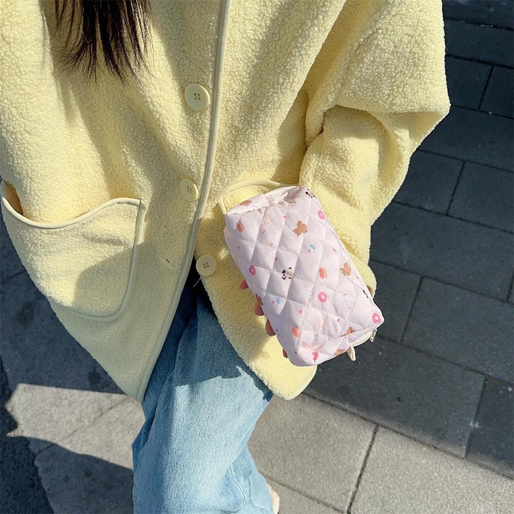 Свежая стеганая косметичка большой емкости для девочек - милый студенческий пенал на молнии для канцелярских принадлежностей