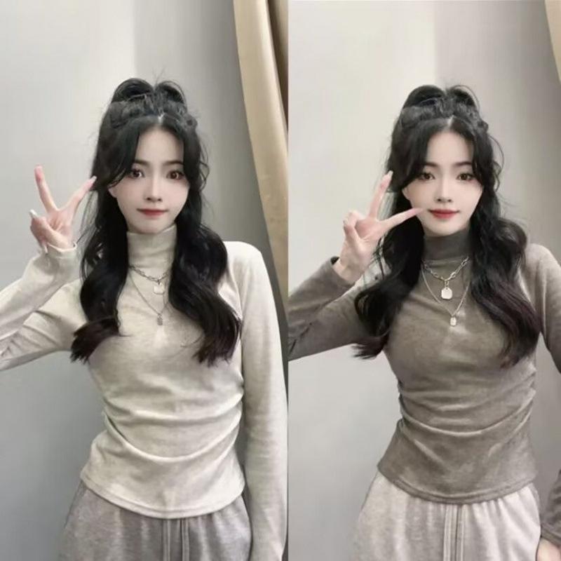 Autumn and Winter Thickened Velvet Half Turtleneck Versatile Bottoming Shirt with Slim Fit Short Warm T-shirt Tight Top