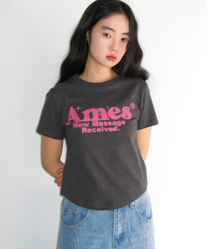 AMES-WORLDWIDE Укороченная футболка с круглым подолом Угольный