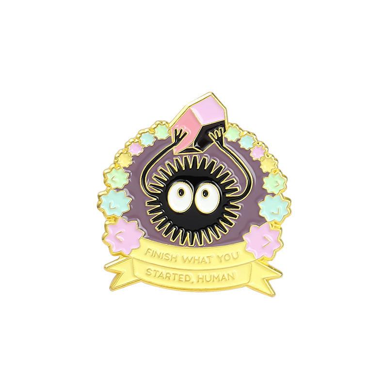 Creative Japanese Cartoon Girl Ramen Shaped Alloy Enamel Pin Brooch For Unique Fashion Accessories