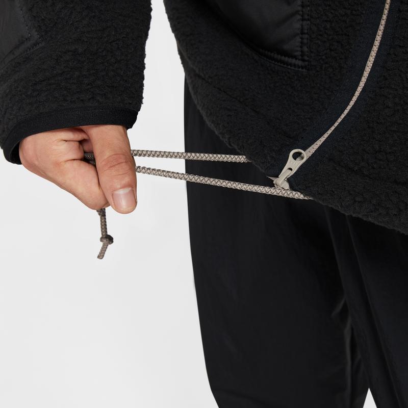 Nike Мужские куртки с флисовым воротником контрастного цвета и вышитым логотипом, черные DV8183-010