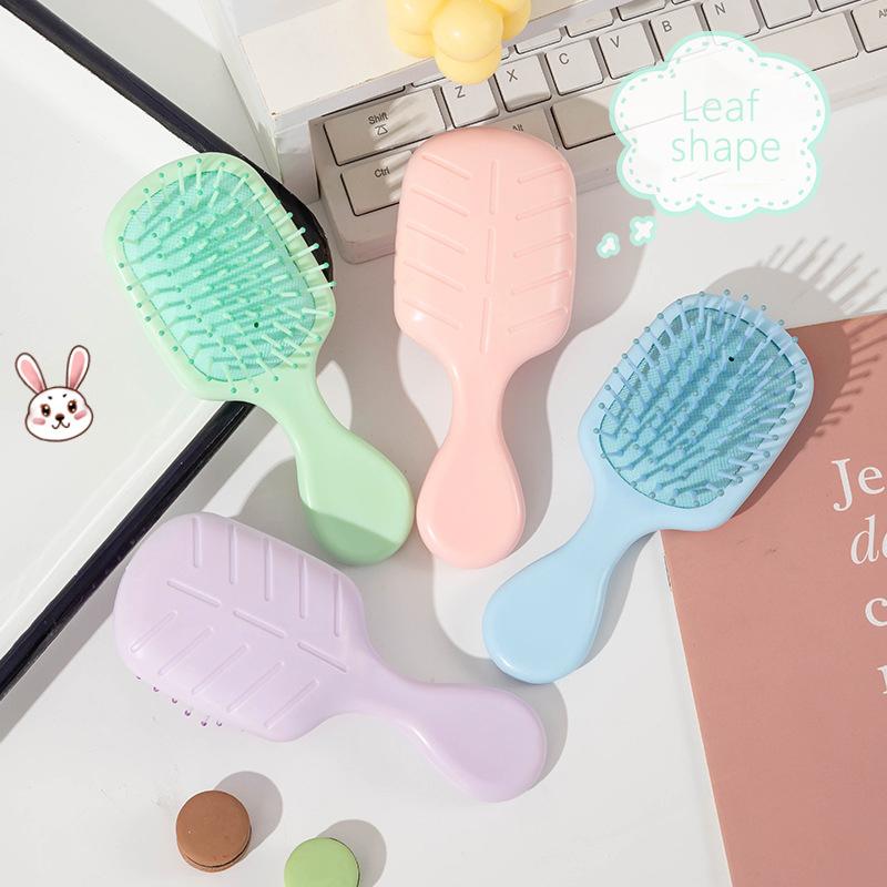 1pcs Mini Travel-friendly Massage Cute Cartoon Air Cushion Anti Screw Hair Brush Comb Hair Styling Tool Special for Real Hair Wigs