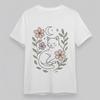 Women's Plus Size Trend Comfortable Classic T-Shirt Cat And Flowers Graphic Tee