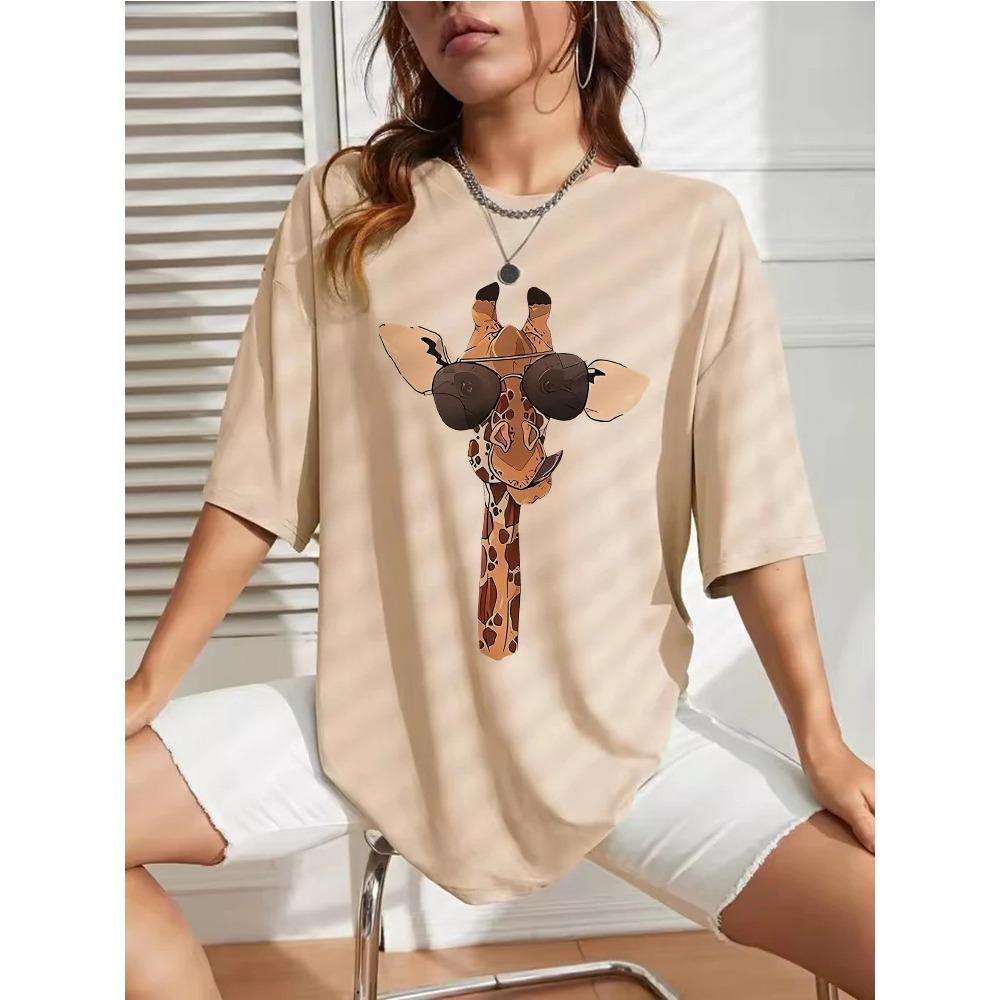 Cute Giraffe Fashion Y2k Bear Funny T-shirt Woman Bear T-shirt Short Sleeve Hip Hop