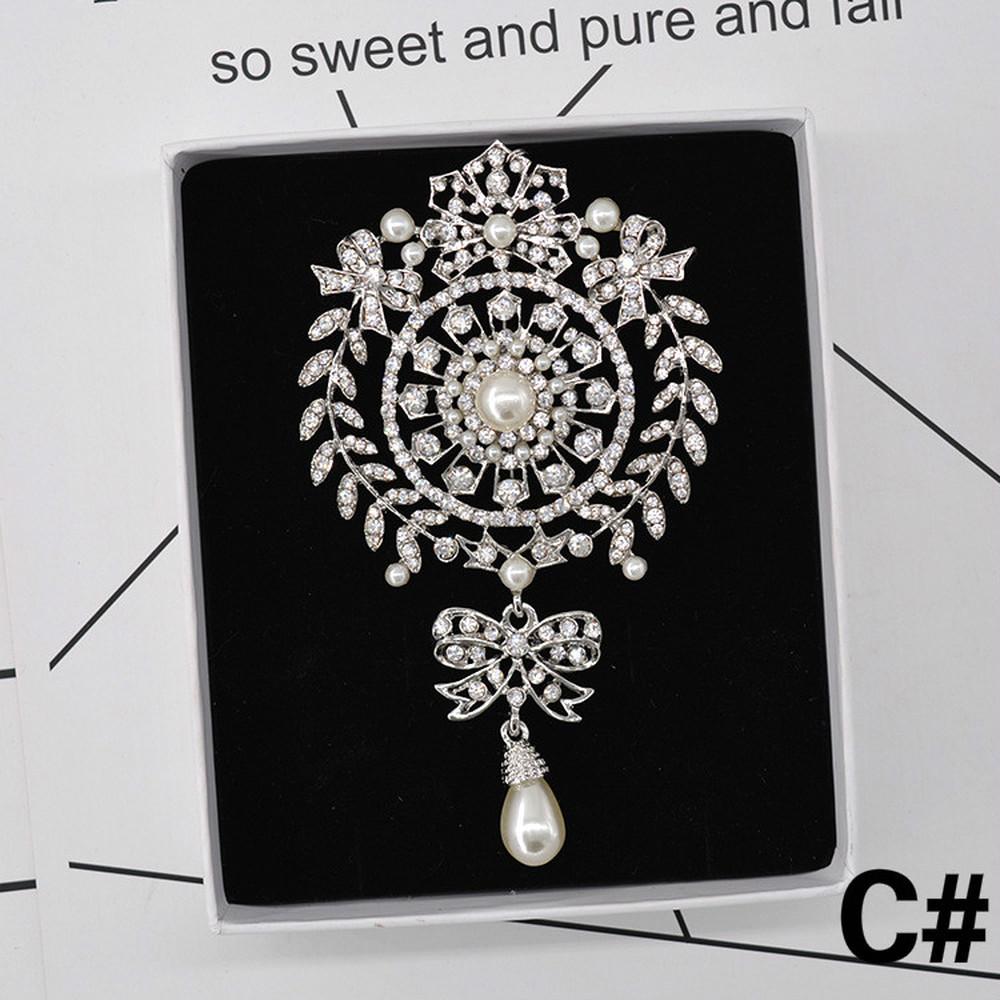 Винтаж Полный Стразы Жемчуг Письмо Большая Брошь Булавка Невесты Серебряные Кристаллы Корона Броши