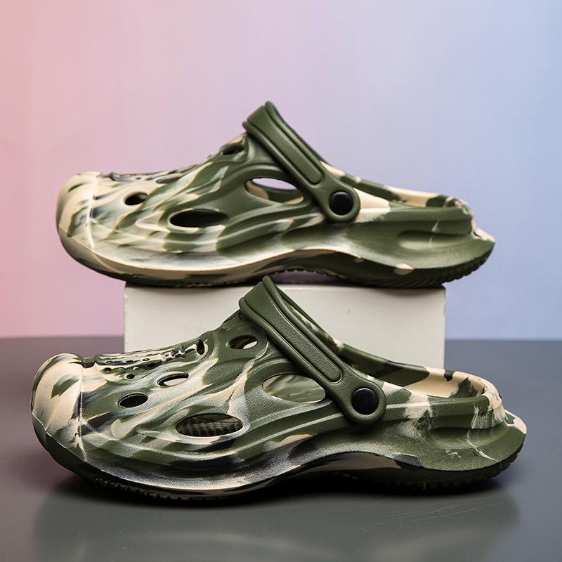 Модные Claccis Мужские тапочки 2025 Мужская летняя пляжная обувь Женская уличная обувь Камуфляжные шлепанцы Летние парные садовые клоги
