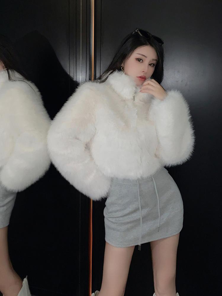 Europe, America, autumn and winter new large size fur jacket imitation fur short stand-up collar zipper jacket top women