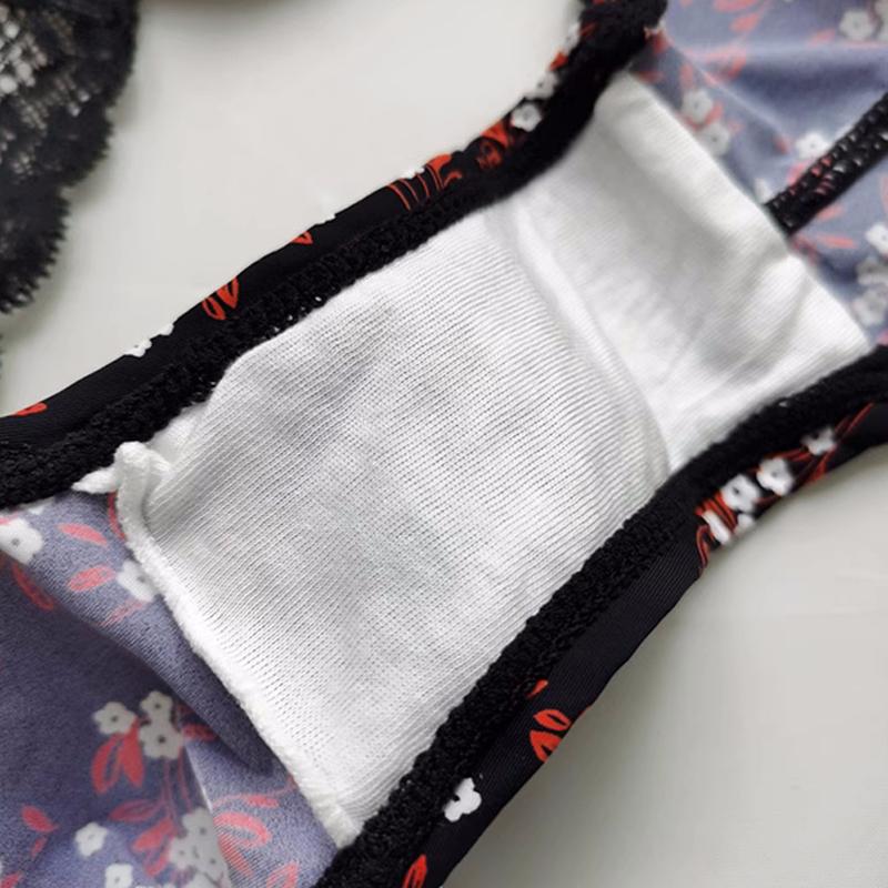 TERMEZY Women's Seamless Ice Silk Panties Sweet Printing Lace Side Underwear Ladies G-String Intimates Half Wrapped Hip Lingerie