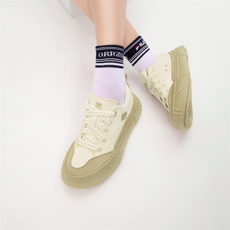 Fila Fosso Fashion Минималистичный Колледжский Стиль Прочные Низкие Кеды Женские кроссовки Молочно-Белый F12W432308FGD