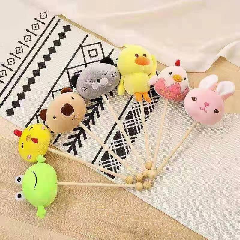 Cute Animal Plush Back Hammer Stick With Short Plush Fabric Bear Design