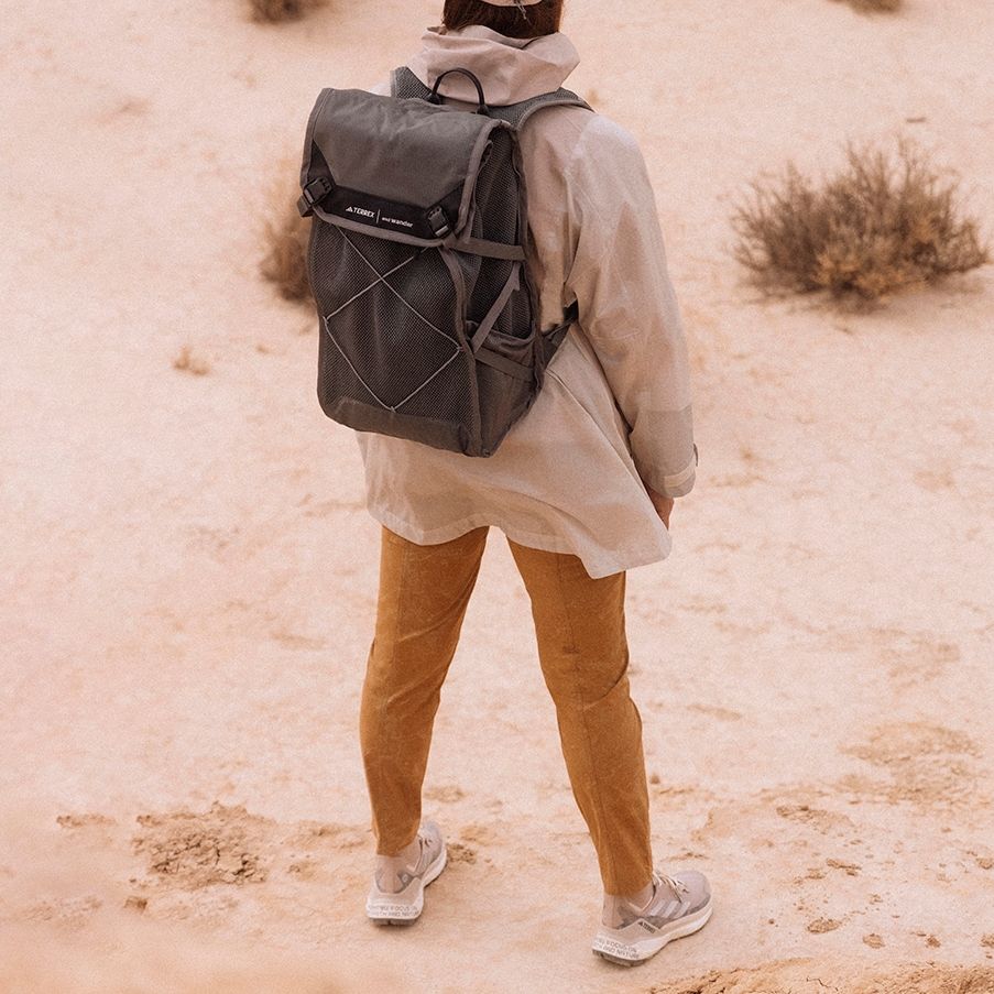 adidas Terrex X и Wander Collaboration SS23 Логотип светоотражающий принт регулируемые завязки на талии уличные спортивные брюки женские брюки бронзовый HR8409