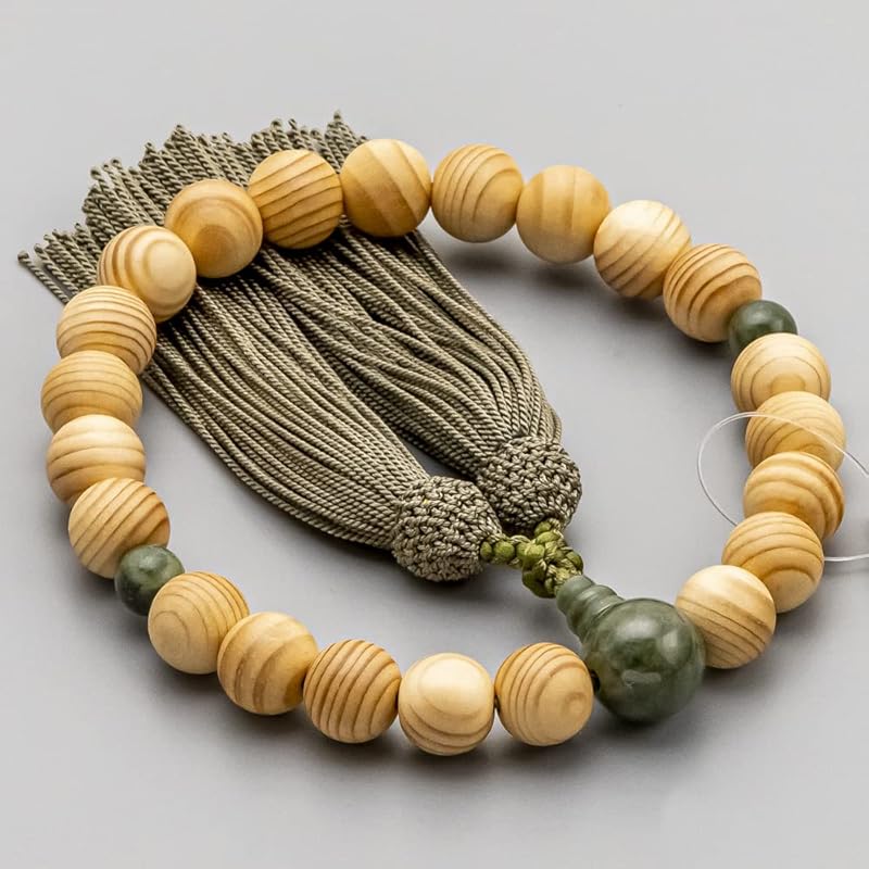 [Hasegawa of the Buddhist altar] prayer beads japanese tree Maki Dokzan jade tailoring Pure silk tassels Fukakusa made in Japan Juzu Can be used by