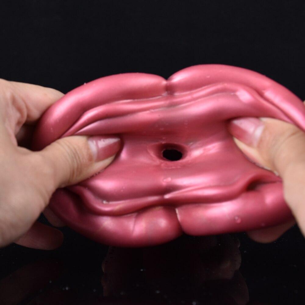 Big Lips Realistic Vagina Oral Sex Male Handheld Masturbator Artificial Masturbators