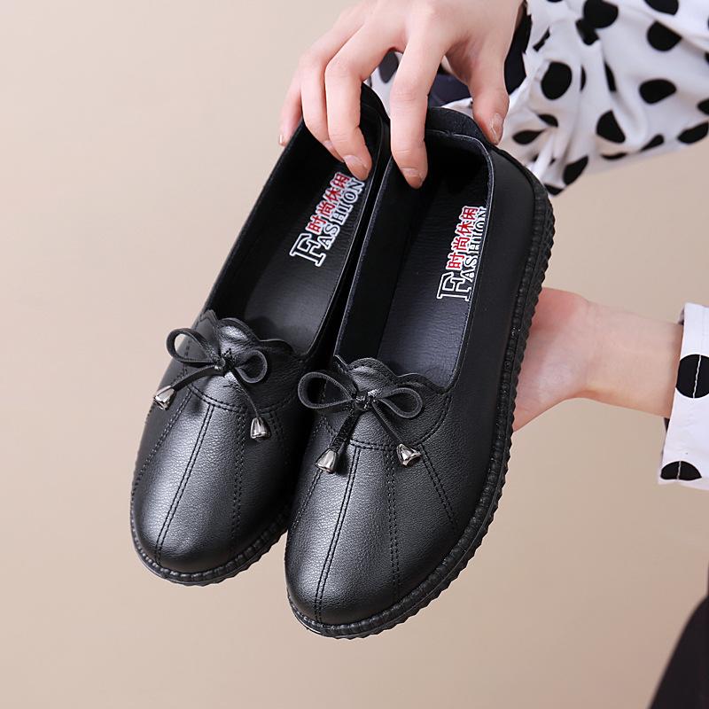 Модная обувь для новых мам. Мягкая подошва и мягкая поверхность. Удобная нескользящая повседневная обувь для среднего и пожилого возраста. Женская обувь на плоской подошве.